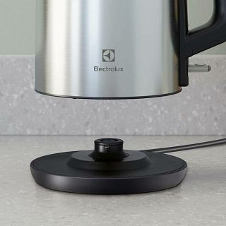 kuhalo-vode-electrolux-e3k1-3st-05100108_4.jpg