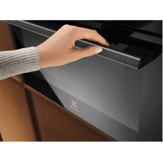 pecnica-s-mikrovalnom-electrolux-lvl9e2xz-18275-01111230.webp