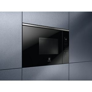 ugradbena-mikrovalna-pecnica-electrolux--01140069_2.jpg