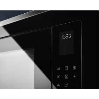 ugradbena-mikrovalna-pecnica-electrolux-lms4253tbk-grill-3896-01140150.webp