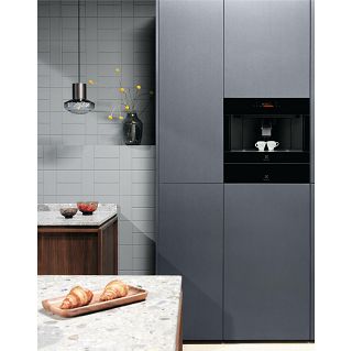 ugradbeni-aparat-za-kavu-electrolux-kbc85z-94296-01150025_72993.jpg