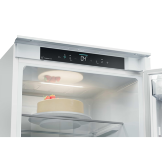 ugradbeni-hladnjak-candy-ecnbqt3519ew-wifi-194cm-82794-01090736.webp