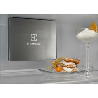 ugradbeni-hladnjak-electrolux-knp7te75s-wifi-82753-01090569_79384.jpg