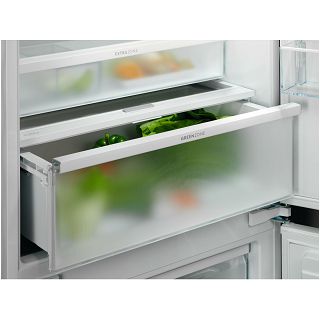 ugradbeni-hladnjak-electrolux-knp7te75s-wifi-82753-01090569_79385.jpg