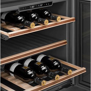 ugradbeni-hladnjak-smeg-cvi129g-za-vino-55773-01090469_78940.jpg