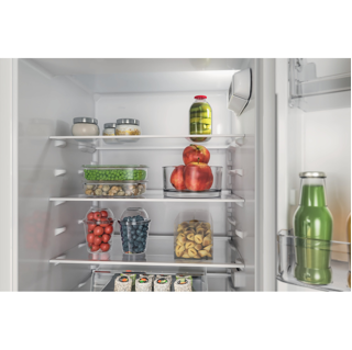 ugradbeni-hladnjak-whirlpool-whc18d051a1-62756-01090671.webp