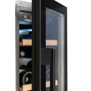 ugradbeni-hladnjak-za-vino-avintage-avu30shd-88cm-53004-01090519_72480.jpg