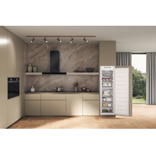 ugradbeni-zamrzivac-whirlpool-whsd18f073c1-60981-01100071.webp