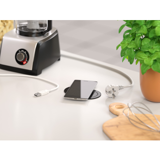 uticnica-ugradbena-hpf-piccolino-crno-staklo-2m-1xschuko-usb-36914-11010272.webp