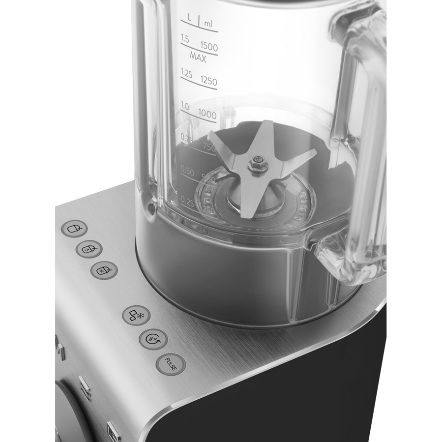 Blender Smeg BLC01BLMEU mat crni