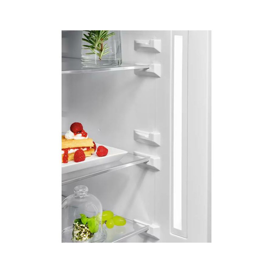 Hladnjak AEG RCB736E7MX