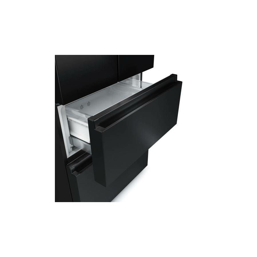 Hladnjak Hisense RF632N4AFE1