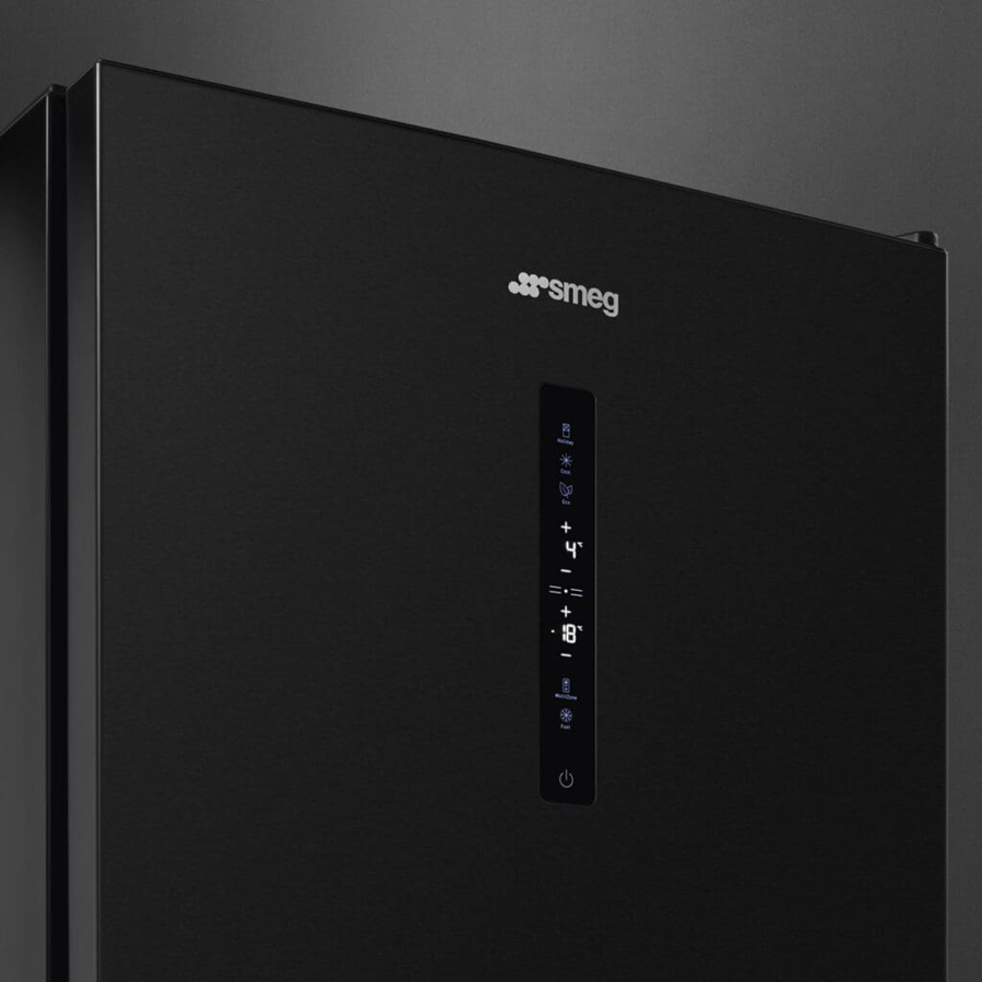 Hladnjak Smeg RC21KDNMC
