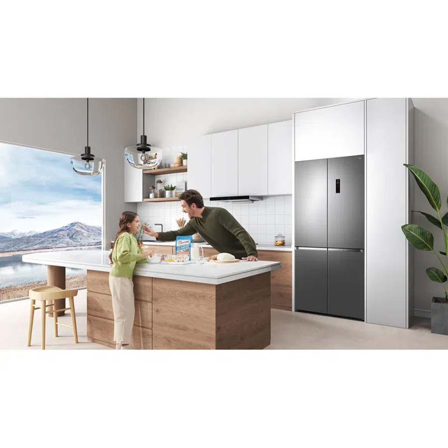 Hladnjak TCL RC456CSE0