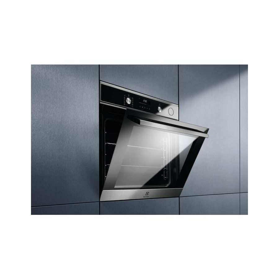 Pećnica Electrolux EOC6P77WX