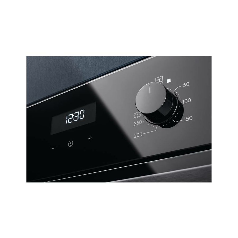 Pećnica Electrolux EOF5C50Z