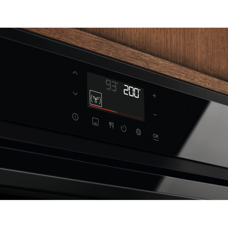 Pećnica Electrolux EOF7P86H2
