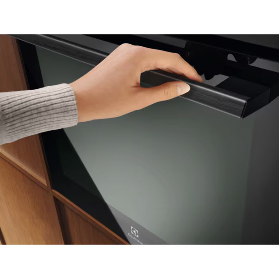 Pećnica Electrolux EOX8P38WH PizzaExpert