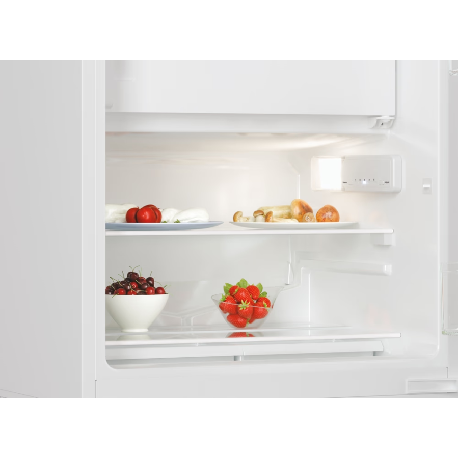 Podpultni hladnjak Candy CM4SE68W 82-87cm