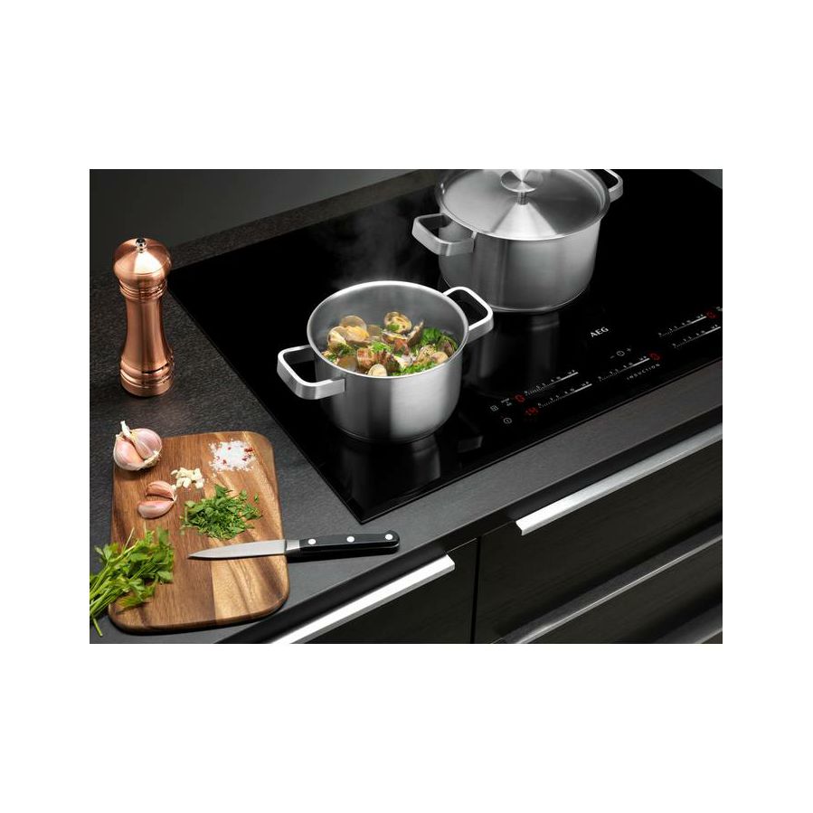 Posuđe AEG A3SS - 5 djelno