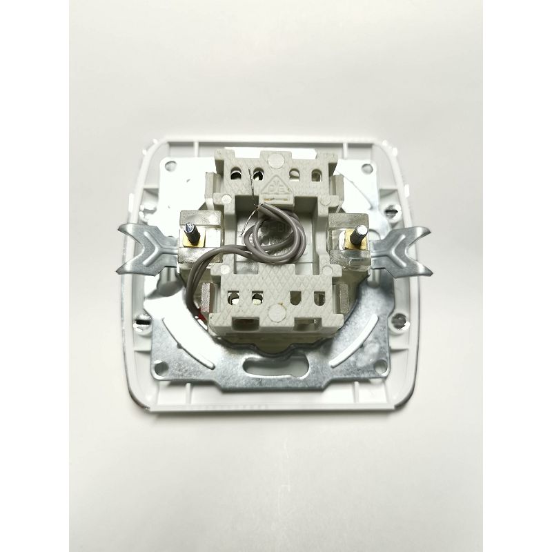 Prekidač ELBi Zirve za zvono sa lampicom i etiketom