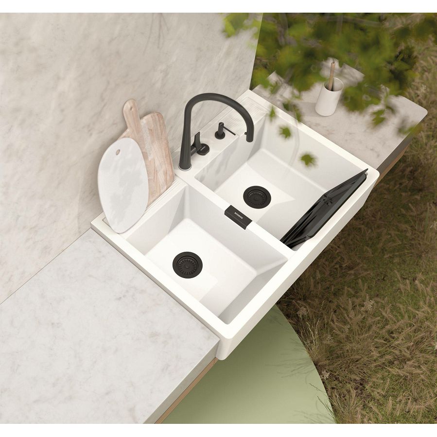 Slavina Schock Gota 521.120S/W crna