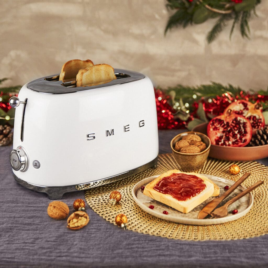 Toster Smeg TSF01WHEU bijeli