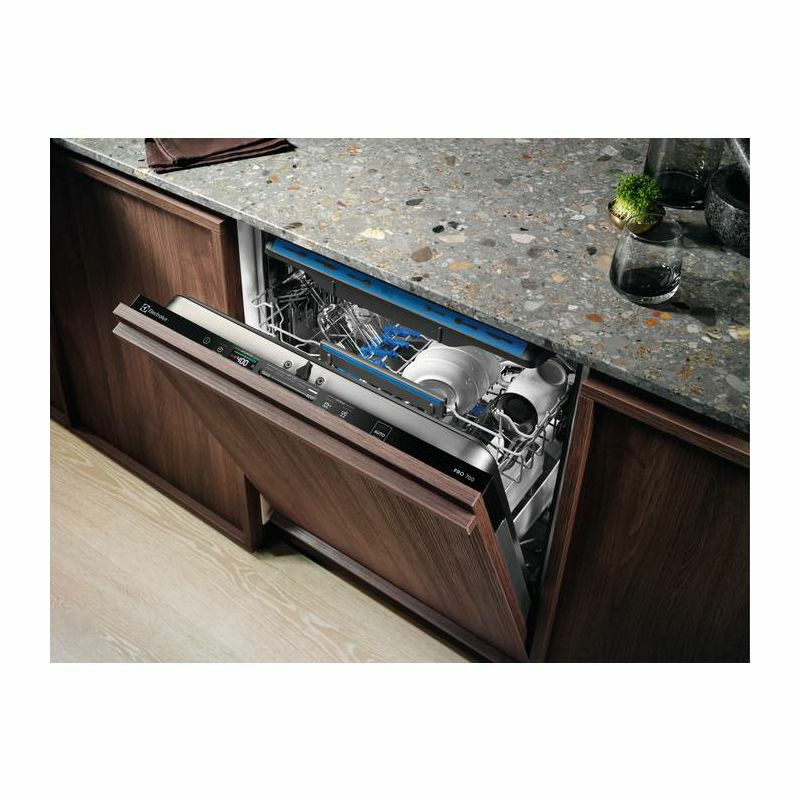 Ugradbena perilica posuđa Electrolux EEM43200L