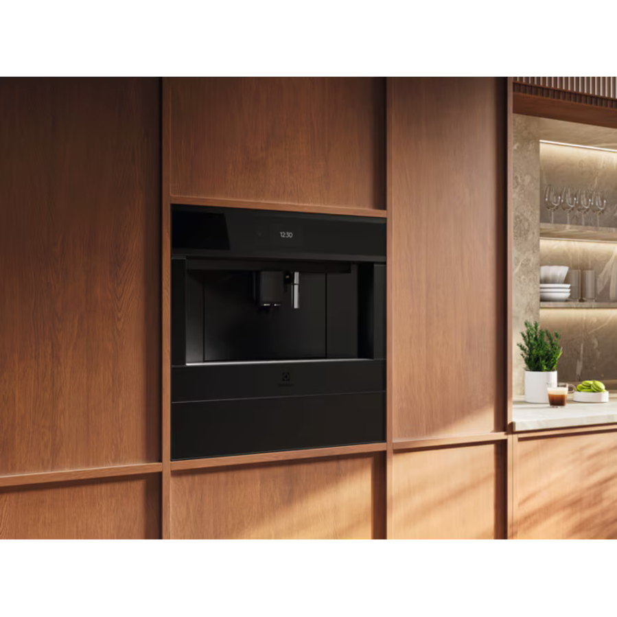 Ugradbeni aparat za kavu Electrolux EBC95T MattBlack + BlackGlass