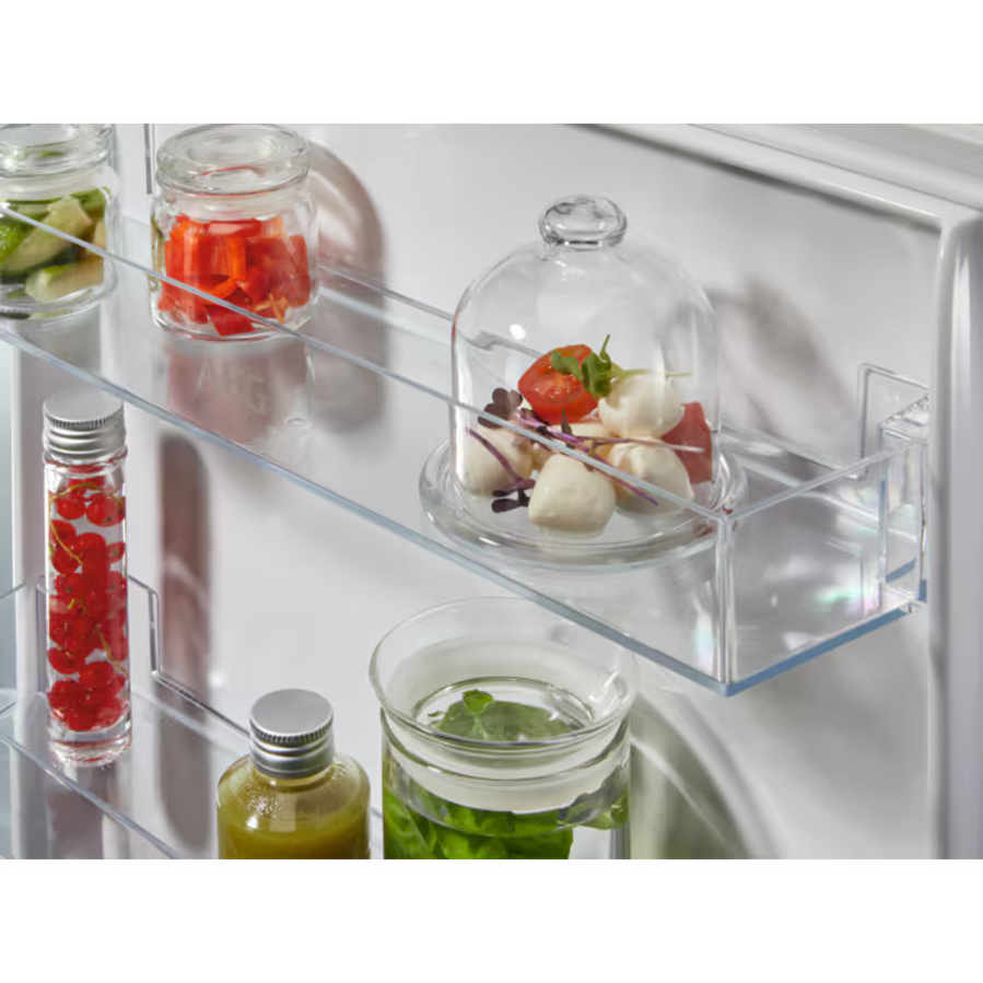 Ugradbeni hladnjak AEG OSC6L181ES