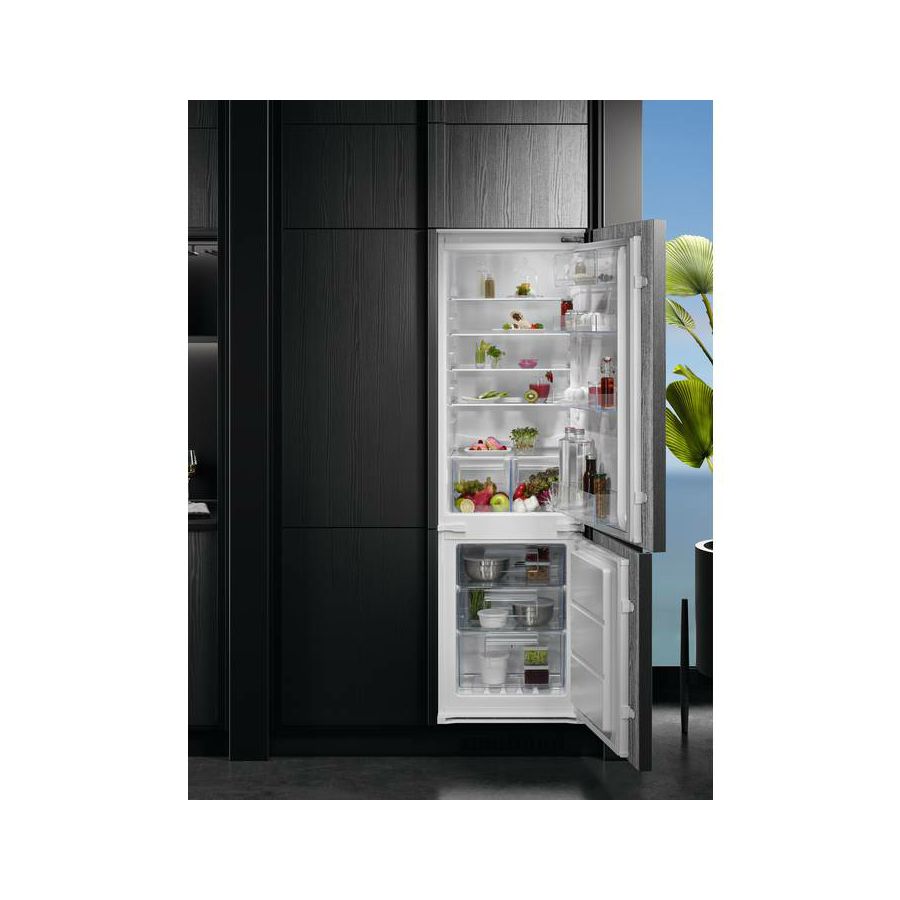 Ugradbeni hladnjak AEG OSC6N181ES