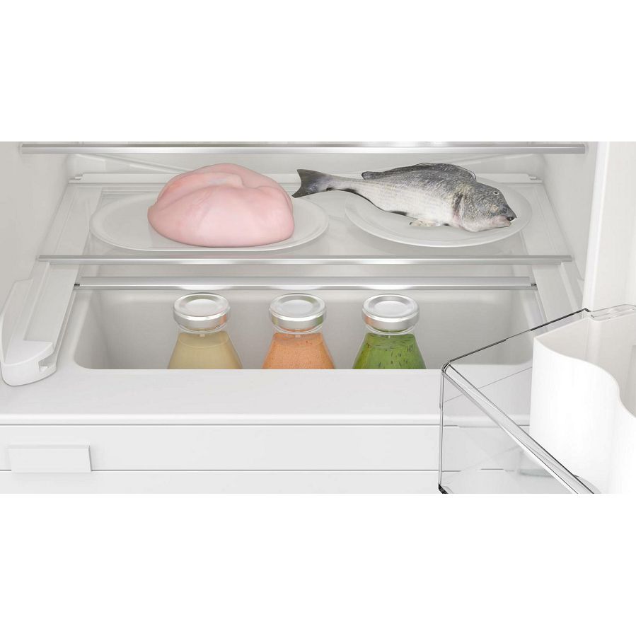 Podpultni hladnjak Bosch KUR21VFE0 WiFi