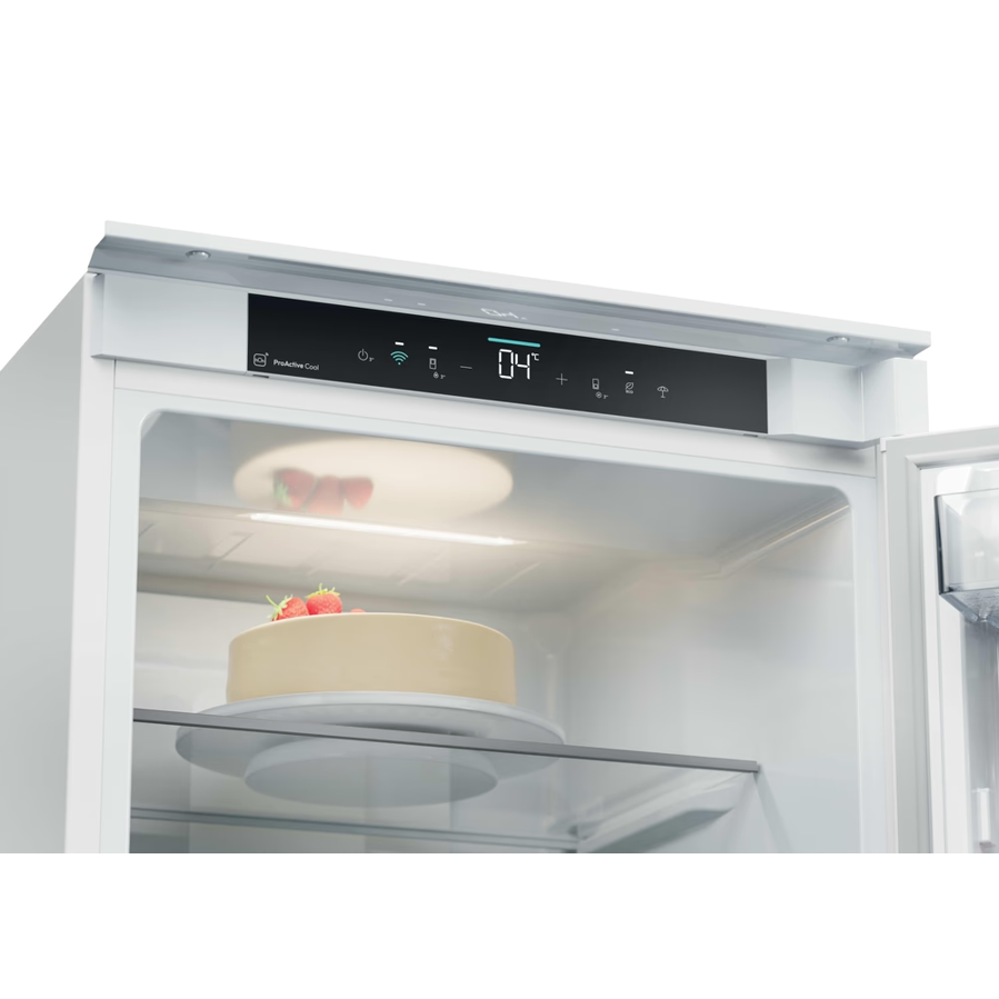 Ugradbeni hladnjak Candy ECNBQT3519EW WiFi 194cm