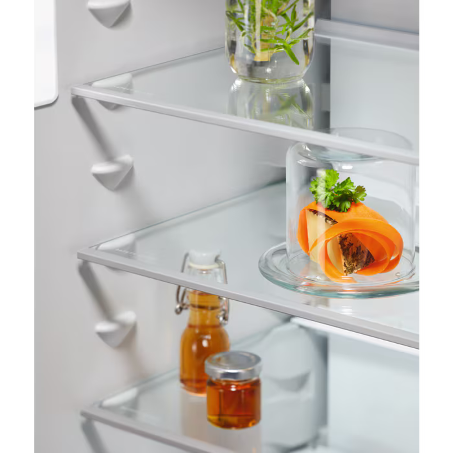 Ugradbeni hladnjak Electrolux ENA7CE18S1