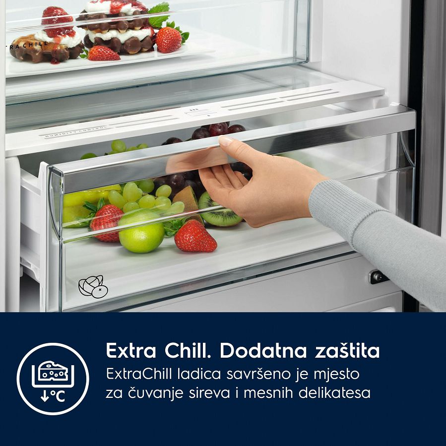 Ugradbeni hladnjak Electrolux ENC8MC18S