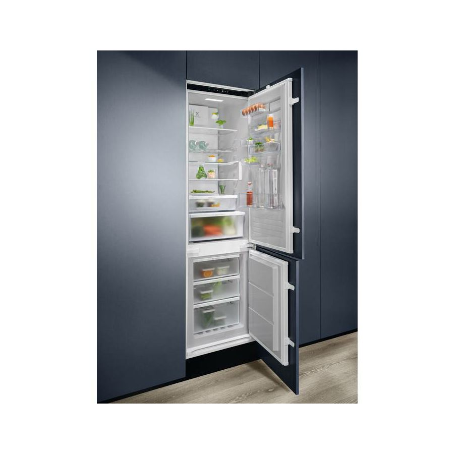 Ugradbeni hladnjak Electrolux ENP7MD19S - 188cm