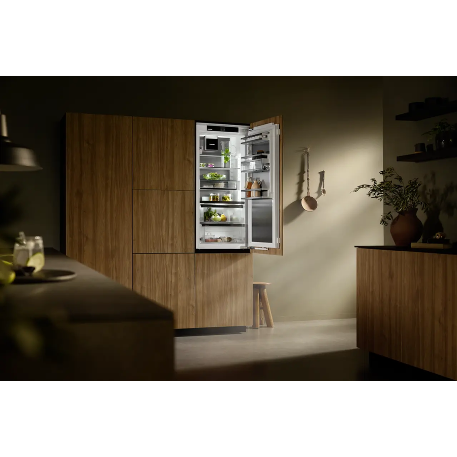 Ugradbeni hladnjak Liebherr IRBbsbi4170 Peak BioFreshPro SoftClosing WiFi