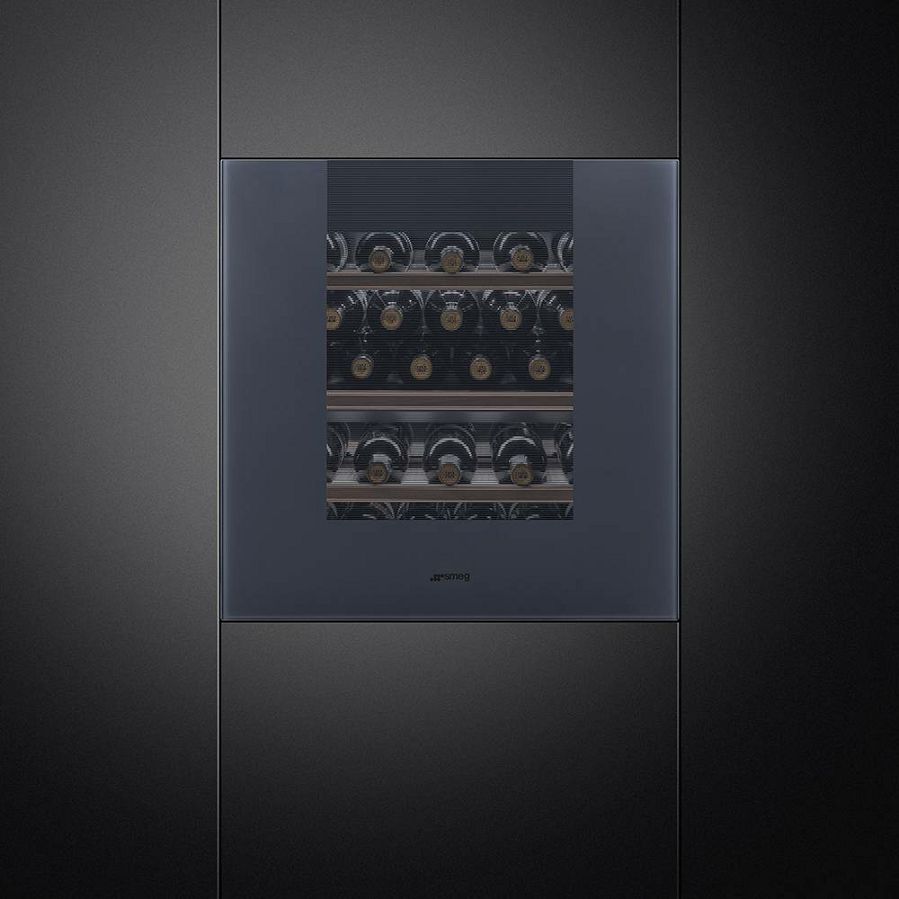 Ugradbeni hladnjak Smeg CVI129G za vino
