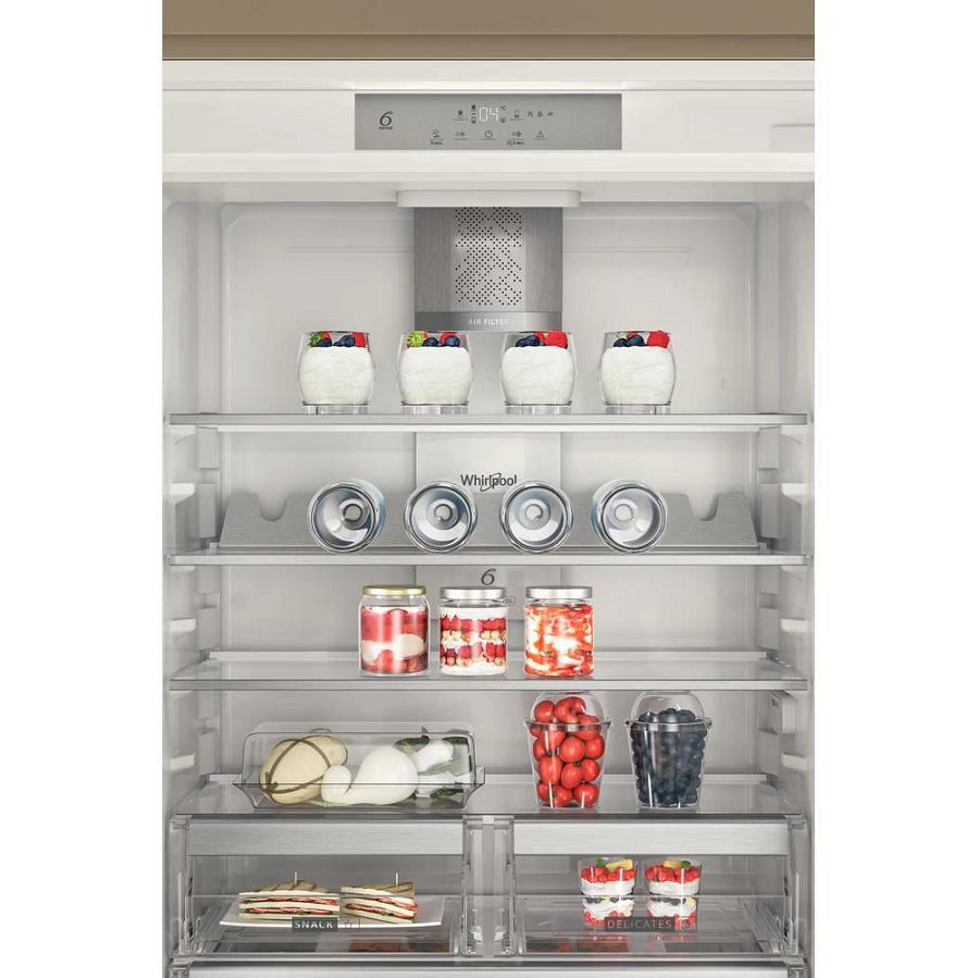 Ugradbeni hladnjak Whirlpool SP40 812 EU2 69x194cm