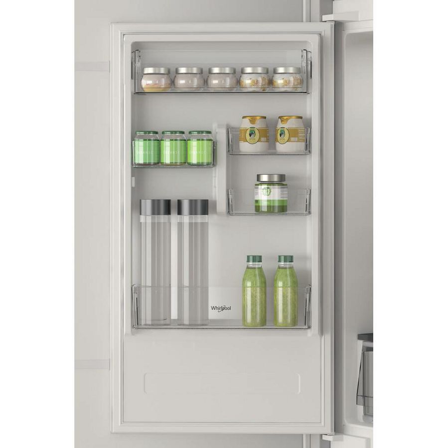 Ugradbeni hladnjak Whirlpool WHC18 T323