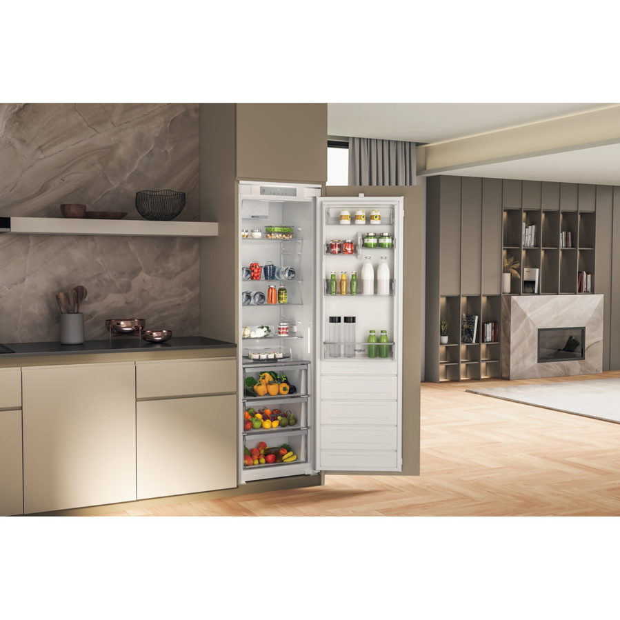 Ugradbeni hladnjak Whirlpool WHSD18A013C1