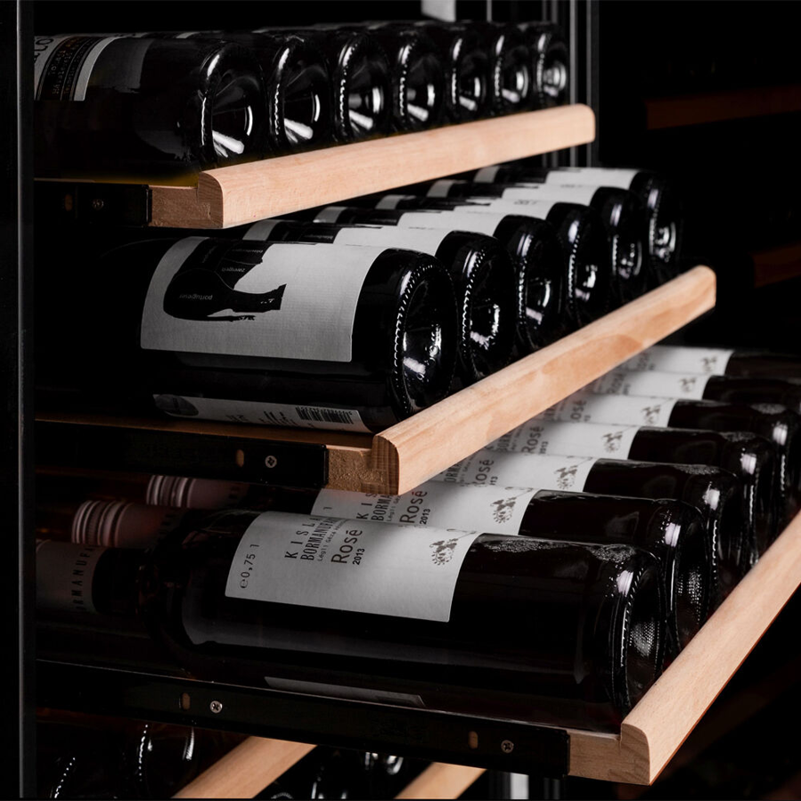 Ugradbeni hladnjak za vino Dunavox DVH-44.120DB.TO