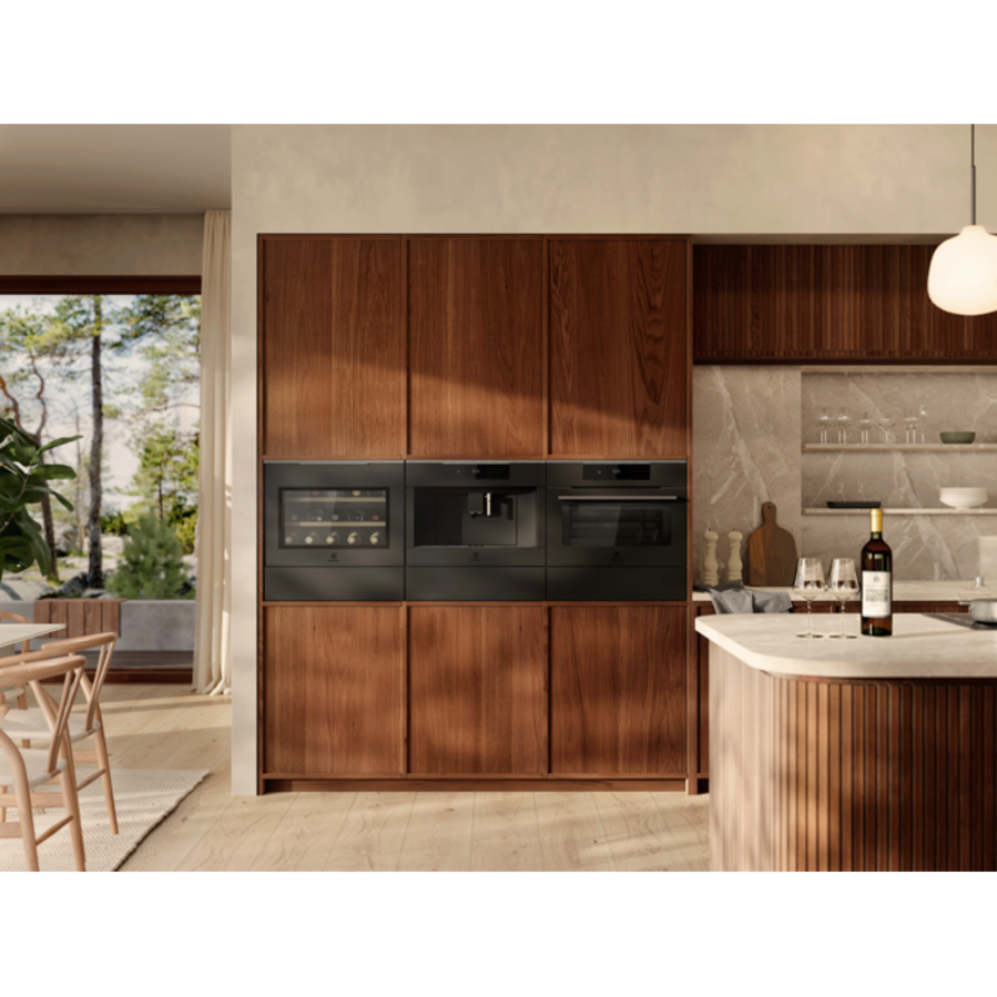 Ugradbeni hladnjak za vino Electrolux KBW6X