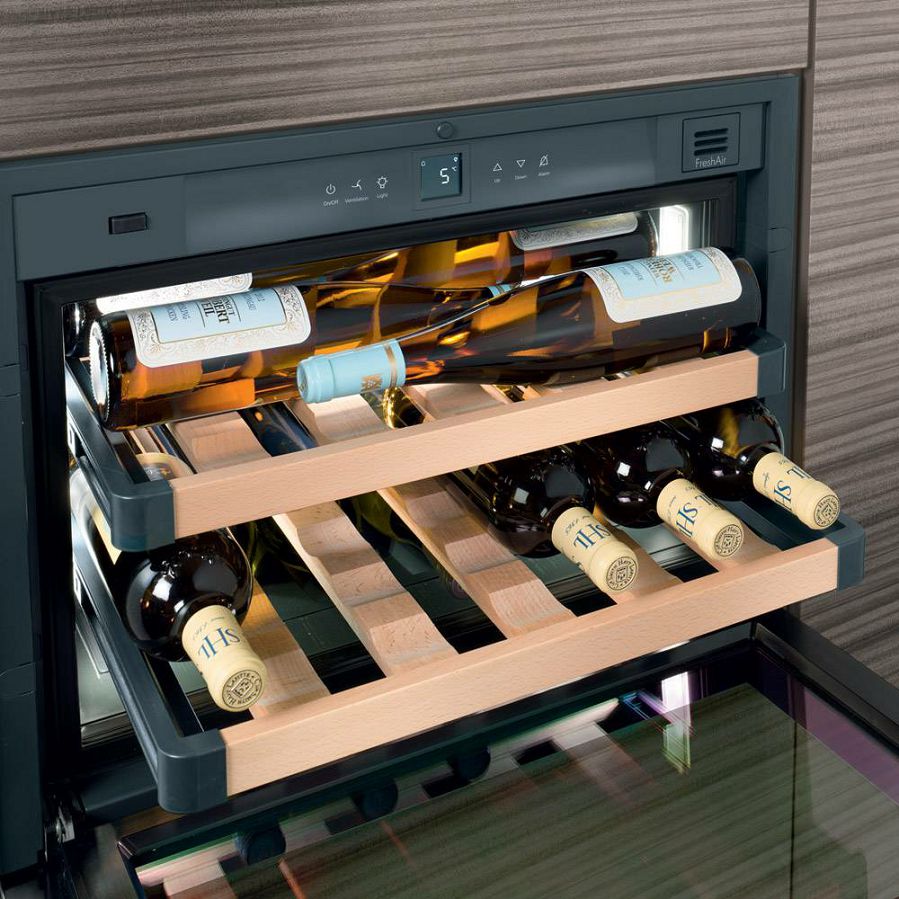 Ugradbeni hladnjak za vino Liebherr WKEgb582 GrandCru