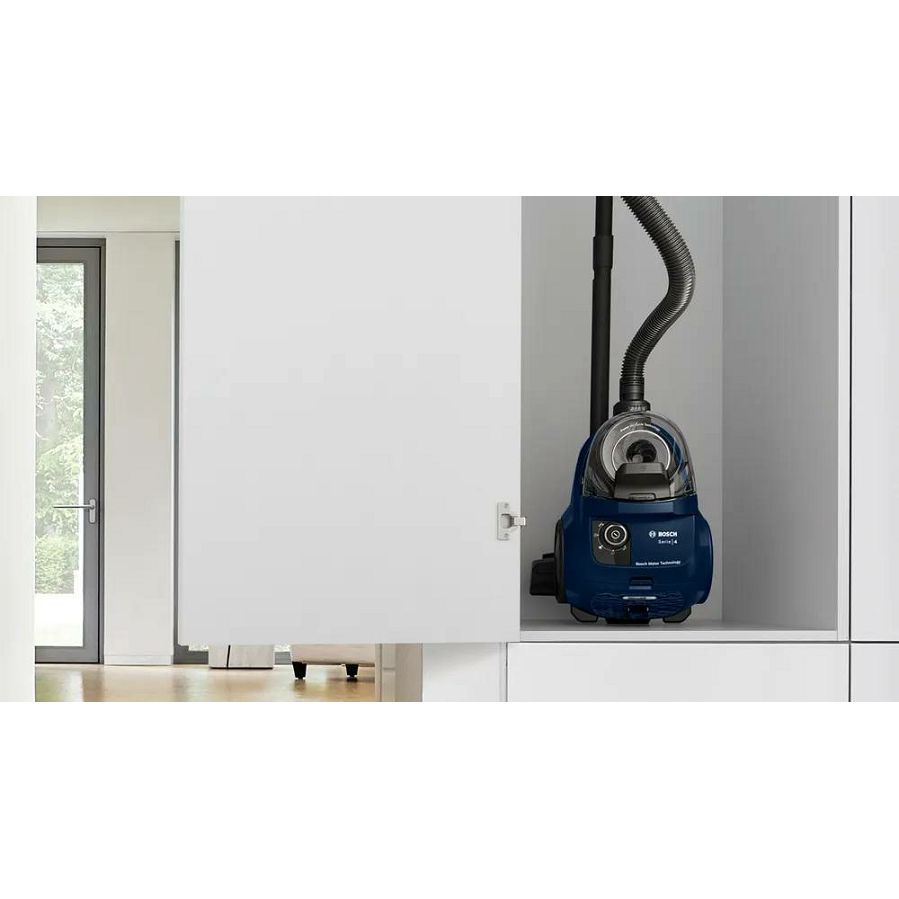 Usisavač Bosch BGS21X320