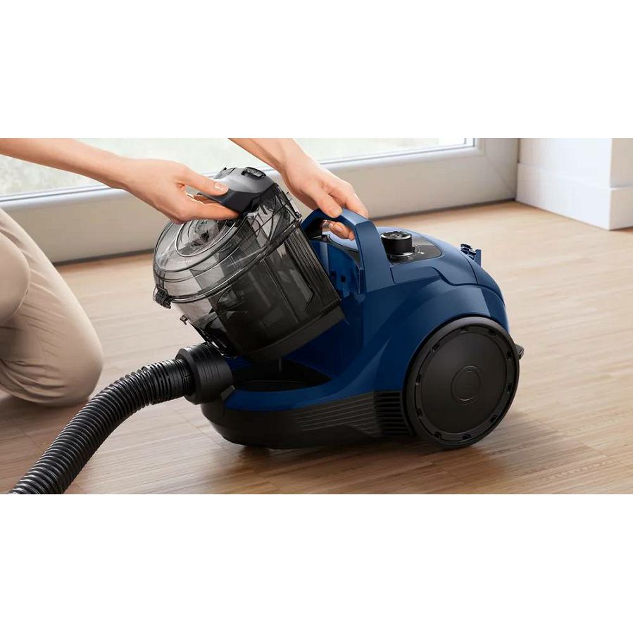 Usisavač Bosch BGS21X320