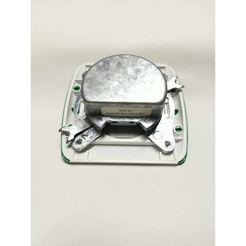 Utičnica ELBi Zirve za tv, radio i satelitsku antenu prolazna